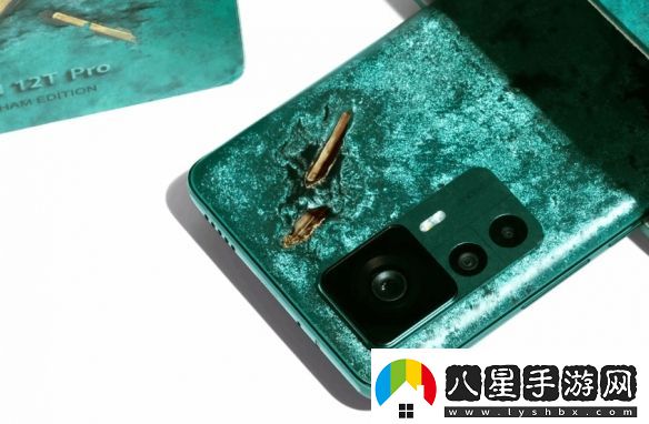 小米12TPro定制版配色被吐槽似煙灰缸！雷軍