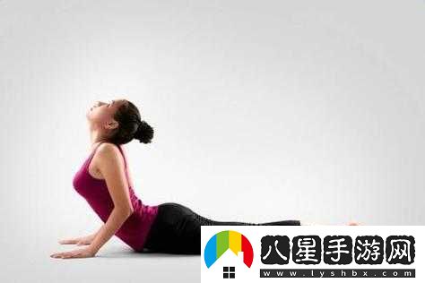 腰部下沉進(jìn)入動(dòng)起來