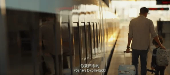 9分10秒頭撞玻璃勇敢者的挑戰(zhàn)與刺激體驗(yàn)令人熱血沸騰！