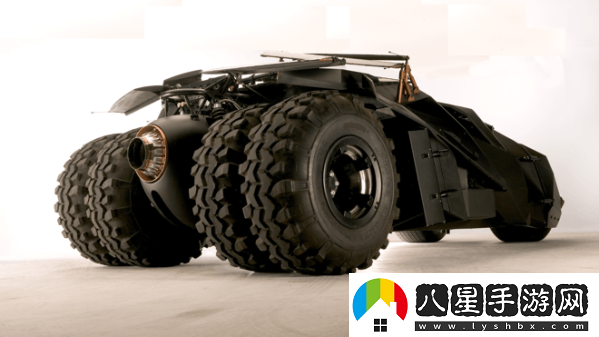10輛復(fù)刻版蝙蝠車將投產(chǎn)！搭載6.2L發(fā)動機(jī)
