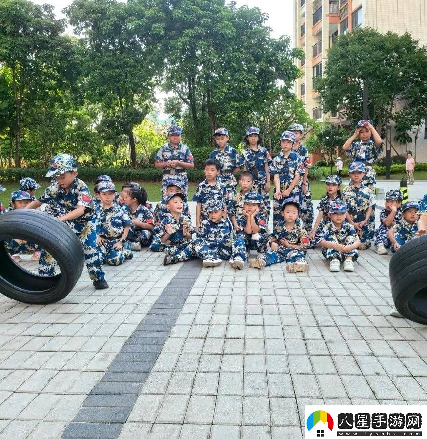 世茂服務(wù)軍訓(xùn)夏令營