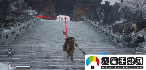 黑神話悟空亢金龍?jiān)谀?></p><p>3、然后沿著小路一直往上走，墻邊會(huì)出現(xiàn)小怪需要注意躲避；</p><p style=